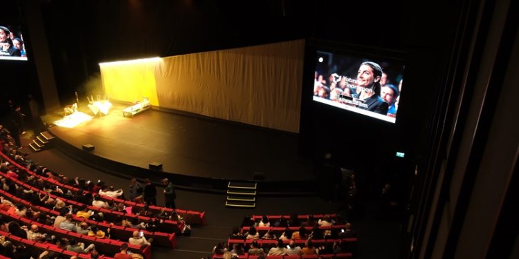 28. İstanbul Tiyatro Festivali, perdeleri Yatırım Finansman Sponsorluğunda “Müfettişler” Oyunu ile açtı