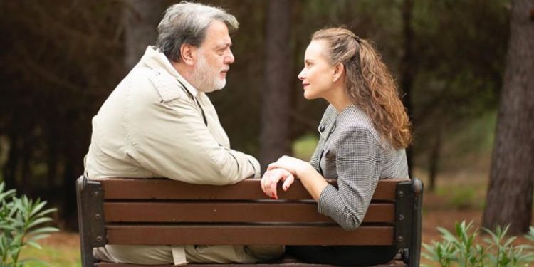 “Güne Bakan Cam Kırıkları” Fişekhane’de seyirciyle buluşacak