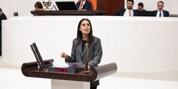 Muğla Milletvekili Gizem Özcan,  İmamoğlu’na açılan dava akılla, vicdanla bağdaşmayacak bir siyasi kumpas