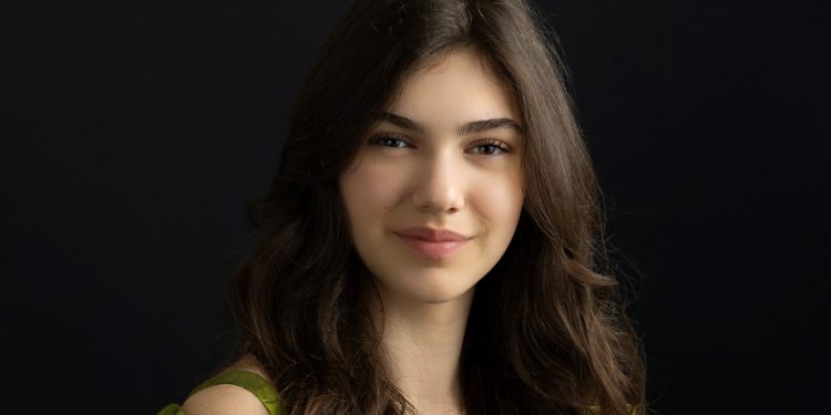 İlyun Bürkev, Şef İbrahim Yazıcı yönetiminde ve Pera Filarmoni Orkestrası eşliğinde 30 Ekim’de AKM’de…