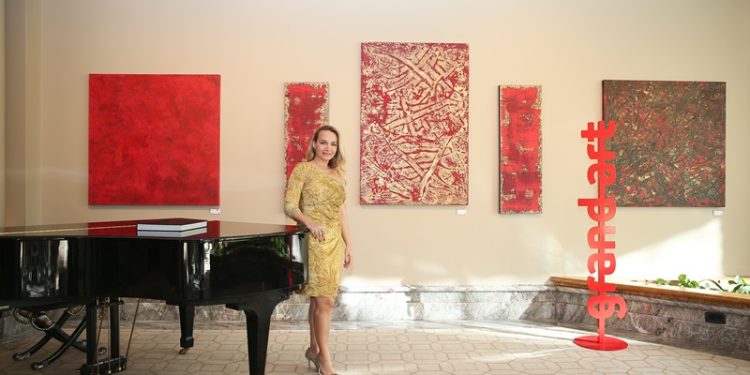 Özge Gürkan’ın “Meftun” Sergisi