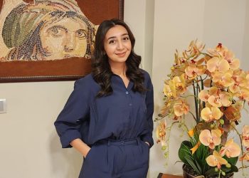 Psikolog İpek Erturhan : “İntiharlar toplumsal bir sağlık krizidir”