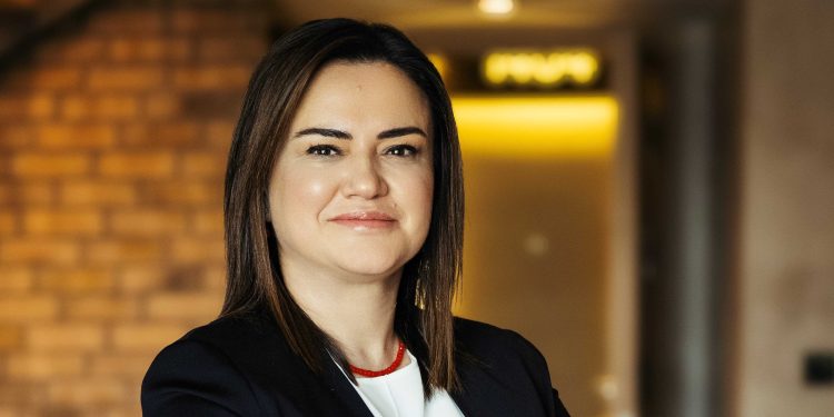 İGE – Garanti BBVA İhracatta Kadını Destekleme paketi