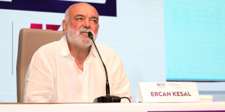 Oyuncu Ercan Kesal: Sinemaya edebiyatla girdim