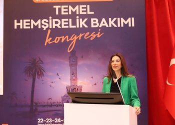 Dokuz Eylül Üniversitesi’nde Hemşirelik temek bakım kongresi : Bakım hizmetleri ve teknolojik yenilikler masaya yatırıldı
