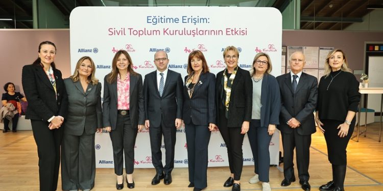 Koruncuk Vakfı “Eğitime Erişim: Sivil Toplum Kuruluşlarının Etkisi” Konferansı gerçekleşti