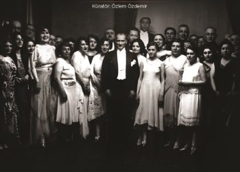 Cumhuriyet’in Öncü Kadınları Sergisi Afyon’da Sanatseverlerle buluşuyor