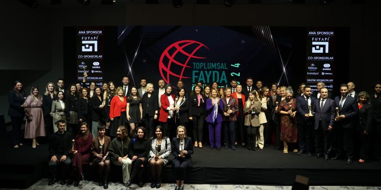 Toplumsal fayda ödülleri sahiplerini buldu