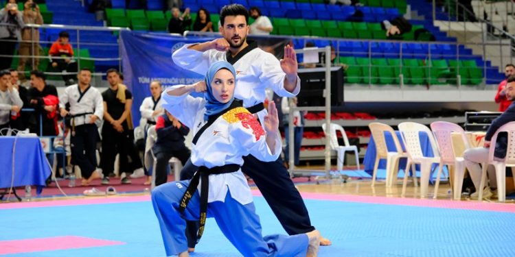 Red Bull Sporcusu Kübra Dağlı Dünya Taekwondo poomsae şampiyonası’nda mücadele edecek