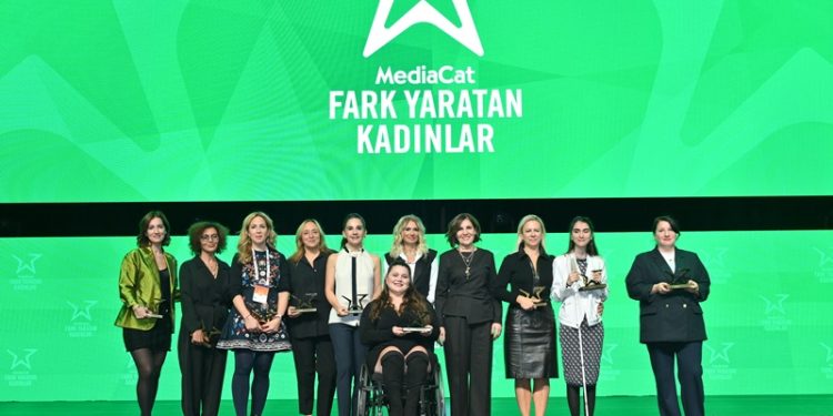 Tarihe not düşen 11 kadın