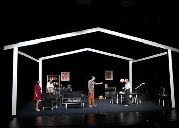 Çatışan kültürlerin hikâyesi “Yenilmez” seyirciyle buluşuyor