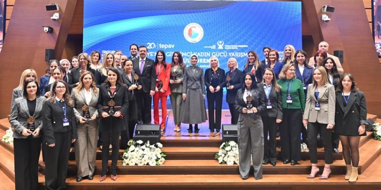 Türkiye’nin Girişimci Kadın Gücü Yarışması Ödül Töreni