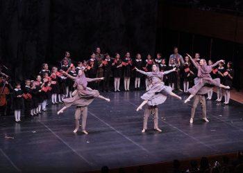 Olten Filarmoni Orkestrası, Atatürk ve Latife Hanım’ın Hikayesini İlk kez Sahneye taşıdı