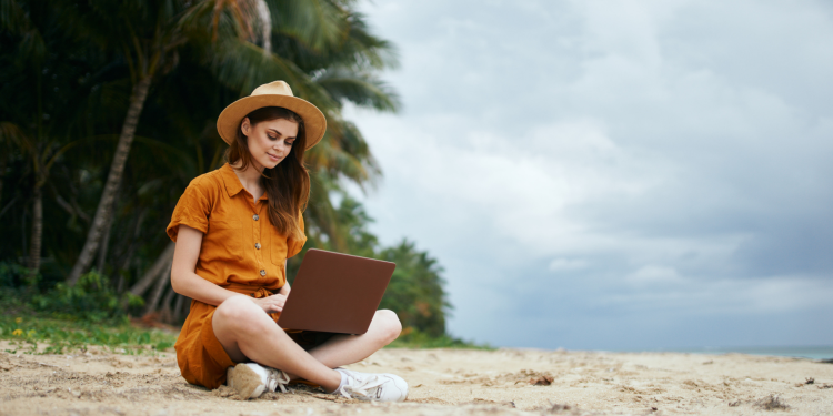 Çalışanlar “özgürlük” diyor:  Esnek çalışma, kariyer hedeflerinin önüne geçti!