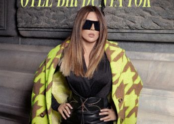 Aslı Hünel durmak bilmiyor