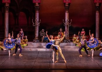 Bale ile Hindistan’a Yolculuk  LA BAYADÈRE