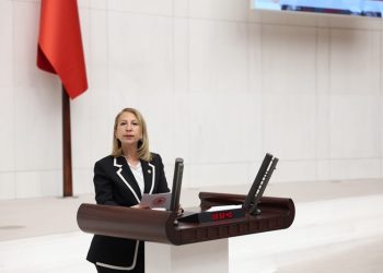 CHP Muğla Milletvekili Süreyya Öneş Derici: Etki ajanlığı toplumsal muhalefeti susturma sonucunu doğuracak