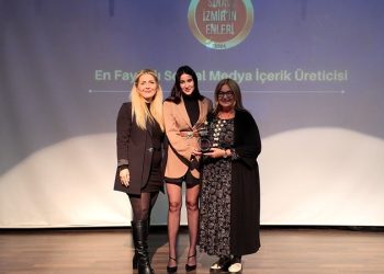 İzmir Art “Yılın En Faydalı İçerik Üreticisi” seçildi