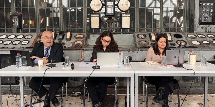 Araştırma : ‘Her 4 çocuktan 3’ü ekonominin durumundan kaygılı’