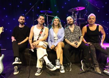 ‘Karantina’ Altında birleştiler