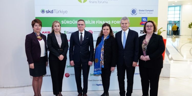 COP29 sonrası Türkiye’nin sürdürülebilir finans hedefleri ve sektörün yeni stratejileri X. Sürdürülebilir Finans Forumu’nda ele alındı