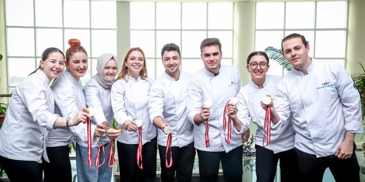 Uluslararası Gastronomi Festivalinde Dokuz Eylül Üniversitesi’ne 11 madalya