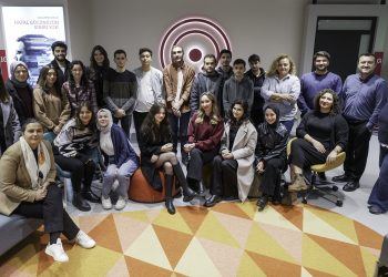 IQ Akademi, mimar adaylarına mesleki deneyim sunuyor