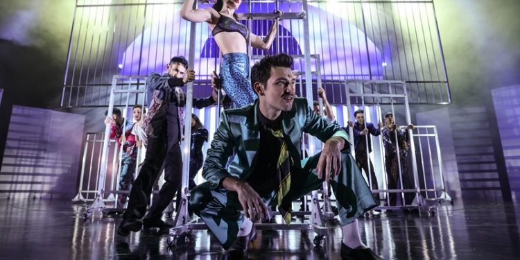 “Hayalperest” Büyüleyici Dünyasını  Dün Akşam Tiyatroseverlere açtı!