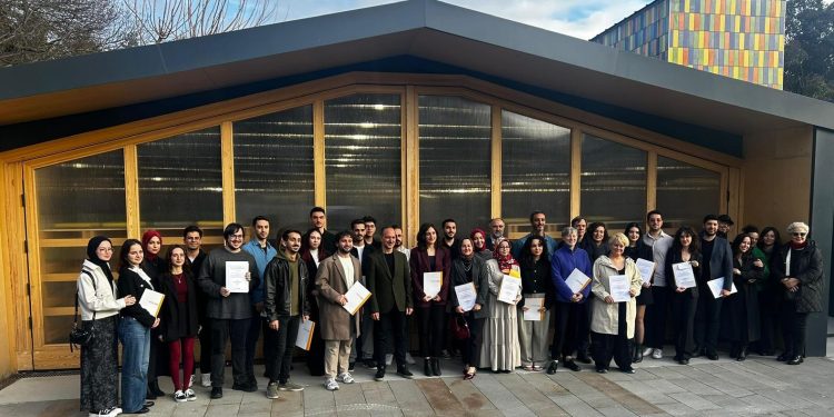 İstanbul’un önemli sorunlarından “Afet Kentsel Dönüşüm” kaynaklı geçici barınma ihtiyaçlarına mimar adaylarından çarpıcı çözümler