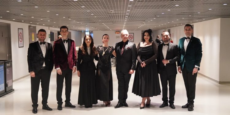 İstanbul’da taş plak gecesi yaşandı