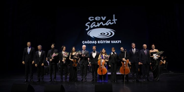 ÇEV Sanat “Barış Konseri” ile unutulmaz bir gece yaşattı