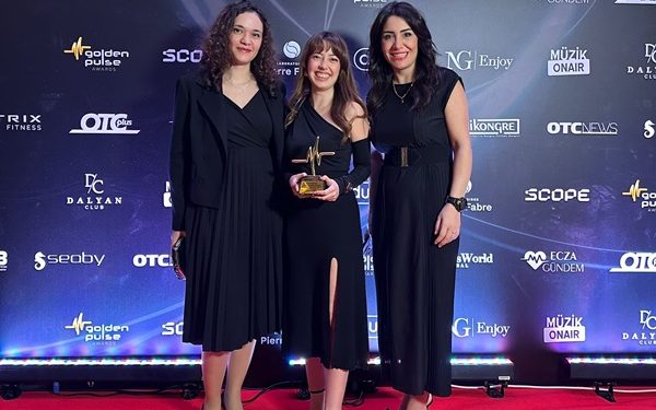 Menarini Türkiye’nin  ‘Hipertansiyonu Önce Fark Et, Sonra Hallet’ Projesi, yılın en başarılı yaratıcı tasarım çalışması ödülü’nü kazandı!