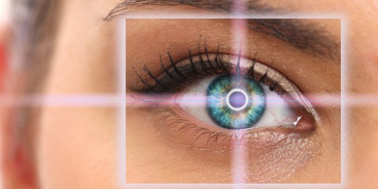 Prof. Dr. Zeynep Özbek : Kontakt lens kullanan kadınlar için dört altın kural