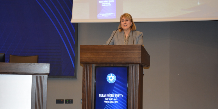 Yerel medyanın geleceği İzmir Ticaret Odas’ında Masaya yatırıldı