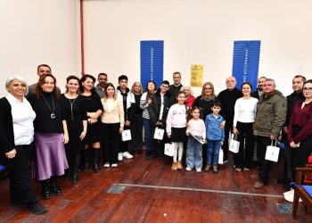 İzmir’in kitap kurtlarına Ercan Kesal’lı sürpriz