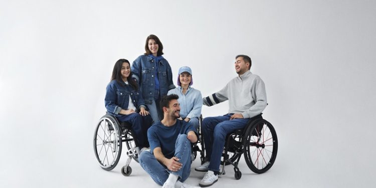 Mavi Adaptive Koleksiyonu  konfor ve stilde engel tanımıyor