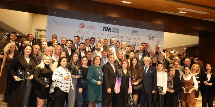 Moda endüstrisinin 78 yıldızına ödül