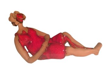 Edibe Taylan ile Karnavalesk Bir Yolculuk: ‘Karnaval Kaçkınları’ Sergisi!