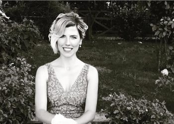 Belma Bozkurt Lotus Gravitas Sergisi ile İstanbul Bakraç Sanat Galerisi’nde