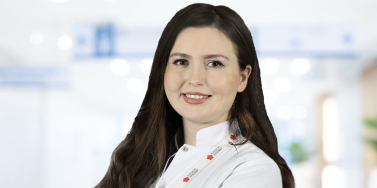 Psikolog Yağmur Taş Gül : “Deprem Yalnızca Binaları Değil, Ruh Sağlığını da Yıkıyor!”