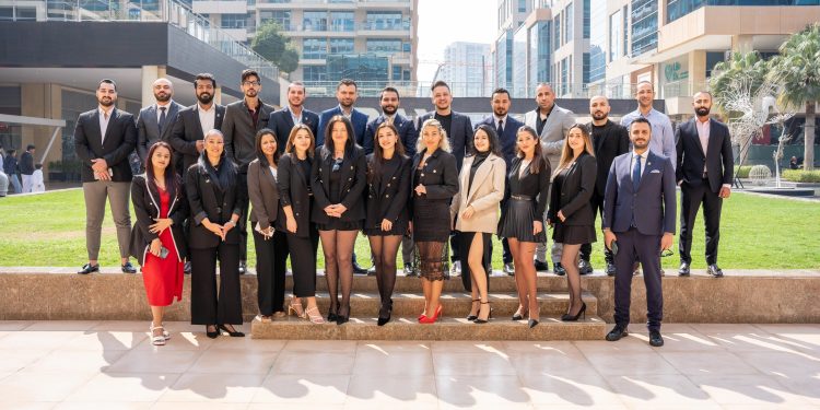 Farklı meslek gruplarından emlak sektörüne büyük ilgi