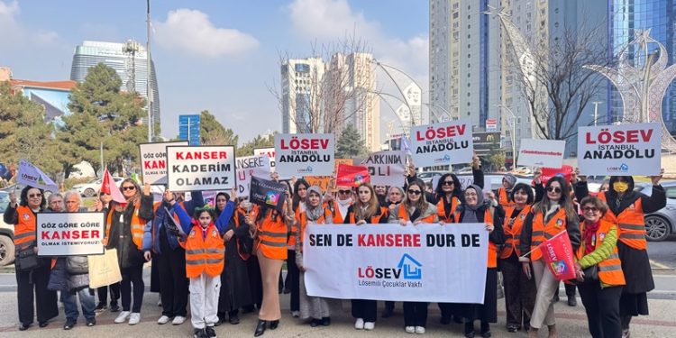 Lösev’den  kanser ile mücadelede toplumsal dayanışma çağrısı