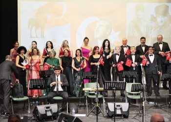 Müziğin iyileştirici gücü doktorların sesinde hayat buldu