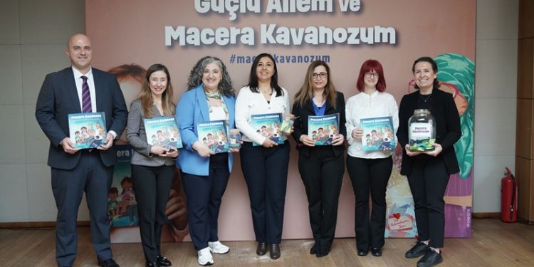 mMK ile Yaşayan Kadınlar ve Çocukları İçin Yol Arkadaşı:   “Macera Kavanozu”