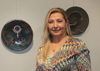 Günsu Saraçoğlu: Tuğba Küçükbahar’ın “Kumdan Toza, Çamurdan Nara” Sergisi açıldı