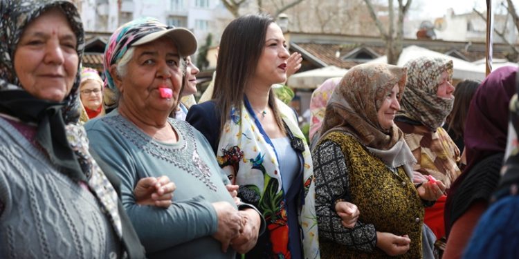 Efes Selçuk’un üreten kadınları, tarihin direnen kadınları ile 8 Mart’ta buluşuyor