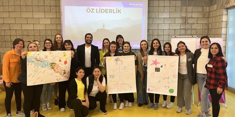 Aygaz W-Energy for Equality Projesiyle 100 Bini Aşkın Kadın Teknoloji ve Girişimcilik Eğitimiyle buluştu