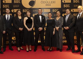 Canon Eurasia, Altın lider ödülleri’nde çifte başarıya imza attı!