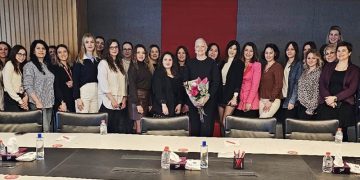 Polisan Holding, Kadınlar Günü’nde  strateji danışmanı Suzan Bayazıt’ı ağırladı