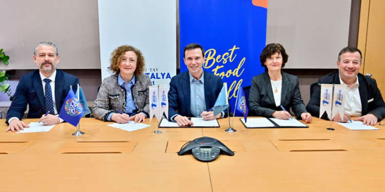 BTA ve Fraport Antalya’da ortak oldu